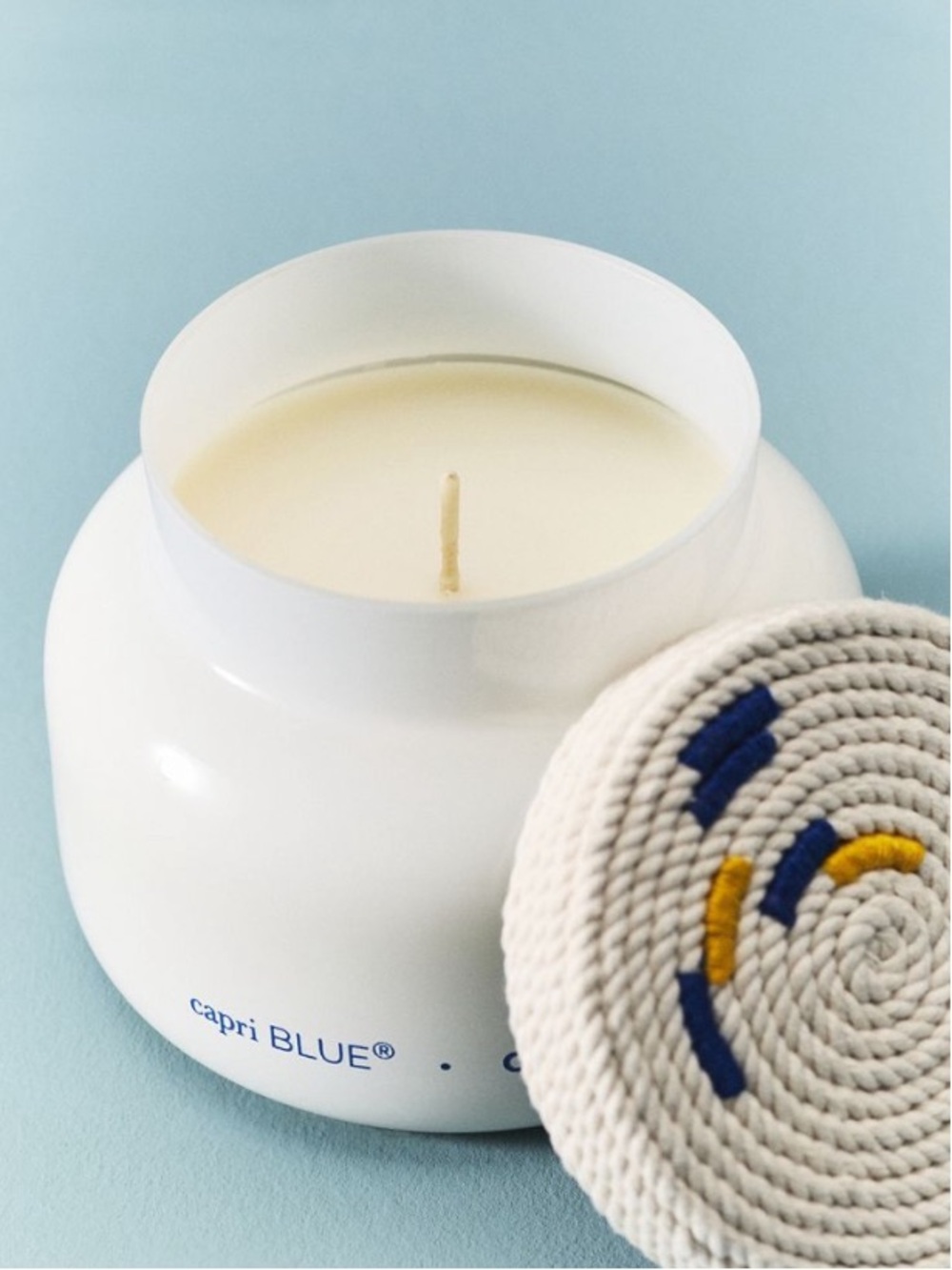 Anthropologie Capri Blue Fresh Coastal Nautical Rope Glass Candle NWT - Picture 2 of 8